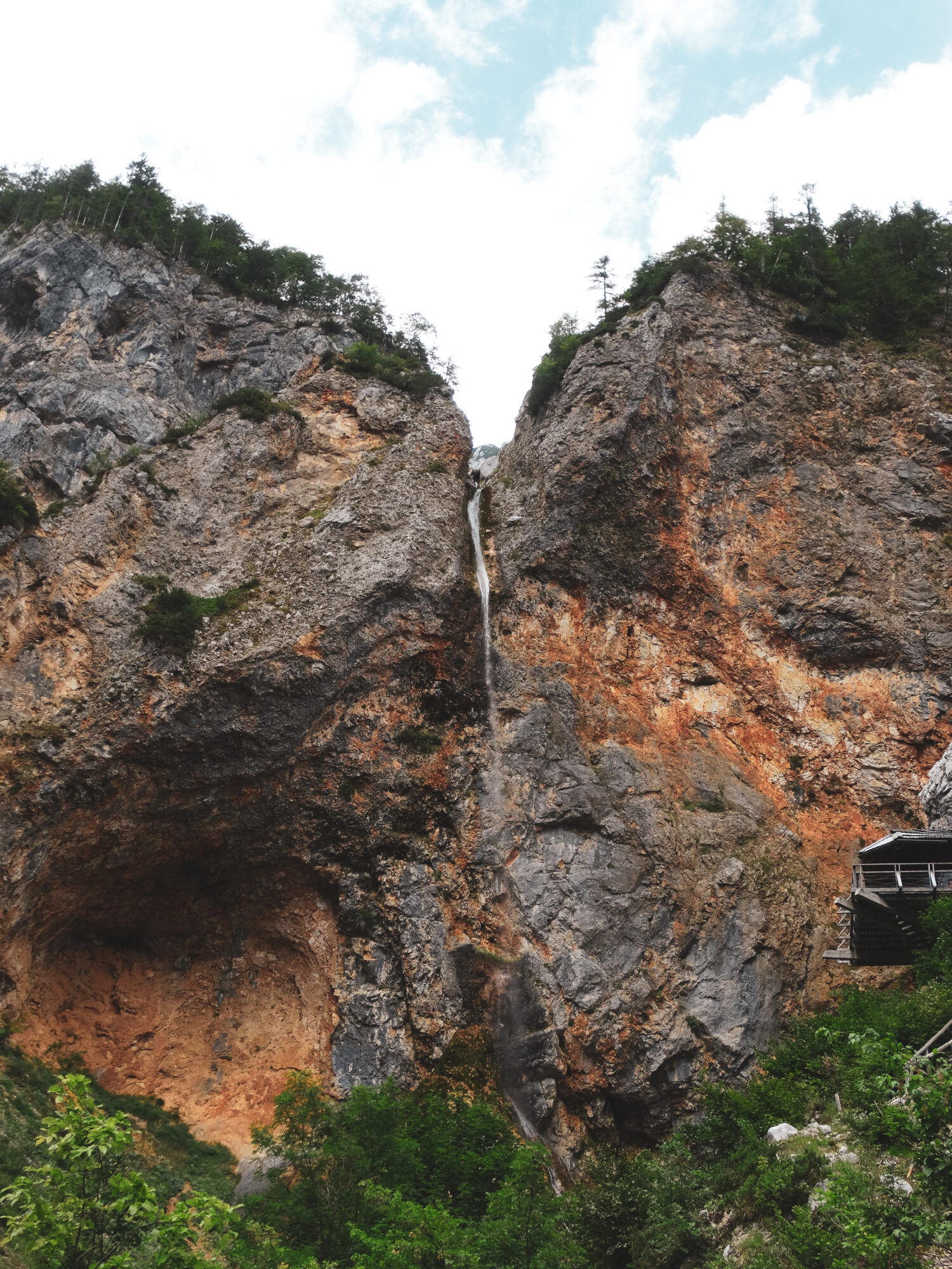 La cascade Rinka, Logarska Dolina, Slovénie